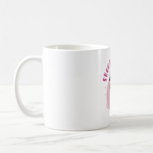 Klassischer T - Shirt mit kurzer und schlichter Da Kaffeetasse (Links)