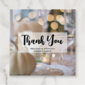 Klassischer Tisch mit Extravaganter Platzierung Geschenkanhänger (Vorderseite)