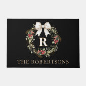 Klassischer Weihnachtskranz Monogramm Name Feierta Fußmatte (Vorderseite)