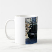 Klassischer Willys Jeep. Kaffeetasse (Links)