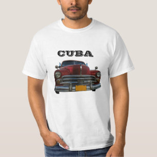 Klassisches amerikanisches Auto in Vinales, Kuba T-Shirt