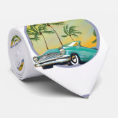 Klassisches Auto bei Dämmerung Krawatte (Gerollt)