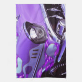 Klassisches Auto: Chevrolet mit lodernder Haube Handtuch (Vertikal)