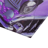 Klassisches Auto: Chevrolet mit lodernder Haube Schneidebrett (Ecke)