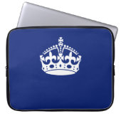 Klassisches Behieltest-Kronensymbol auf Navy Blue Laptopschutzhülle (Vorderseite)