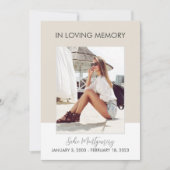 Klassisches Beige-Weiß-Beerdigungsprogramm Einladung (Vorderseite)