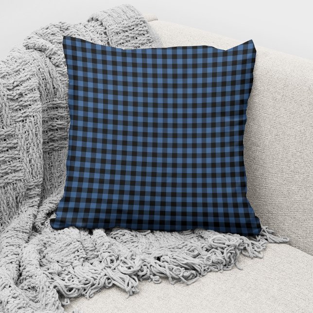 Klassisches blaues Gingham-Muster Kissen (Von Creator hochgeladen)
