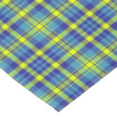 Klassisches Blaues Kariertes Tartan Muster Tischdecke (Schrägansicht)