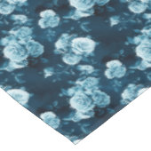 Klassisches blaues Rosen-Muster Tischdecke (Schrägansicht)