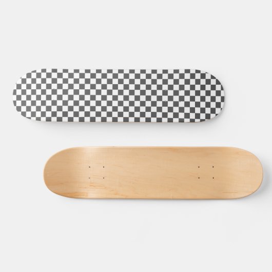 Klassisches dunkelgraues Schachbrettmuster Skateboard (Horizontal)