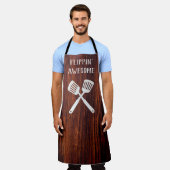 Klassisches Dunkelmagerholzkorn Flippin’ phantasti Schürze (Getragen)