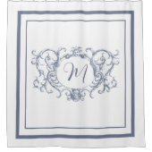 Klassisches dusty Blue Border Script Monogram Duschvorhang (Vorderseite)