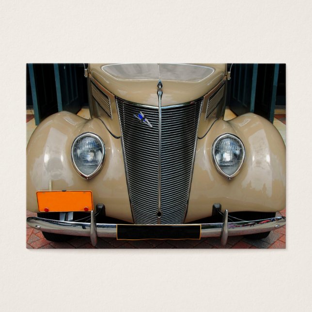 Klassisches Fahrzeugdesign (Vorderseite)
