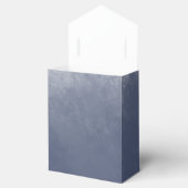 Klassisches formales Blaurauchen Geschenkschachtel (Geöffnet)