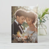 Klassisches Foto der Hochzeit Dankeskarte (Stehend Vorderseite)