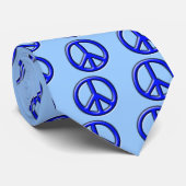 Klassisches Friedenszeichen, blau Krawatte (Gerollt)