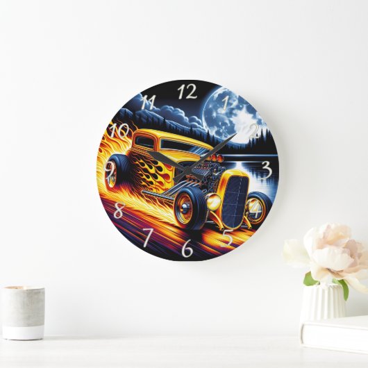 Klassisches frisierte Auto auf Vollmond Große Wanduhr (Zuhause)