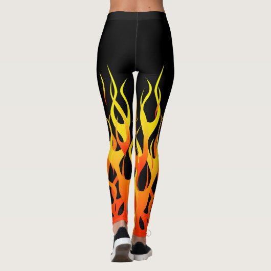Klassisches frisiertes Auto, das an Flammen-Dekor Leggings (Rückseite)