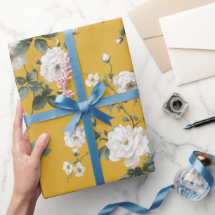 Klassisches gelbes Rosen weißes Blumenmuster Geschenkpapier