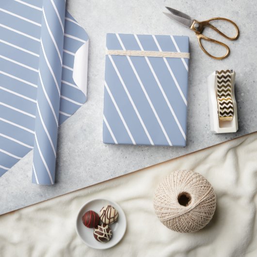 Klassisches Geschenkpapier Blau-Weiß gestreift (Kunsthandwerk)