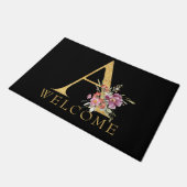 Klassisches Gold Monogramm A mit rosa Florals Fußmatte (Schrägansicht)