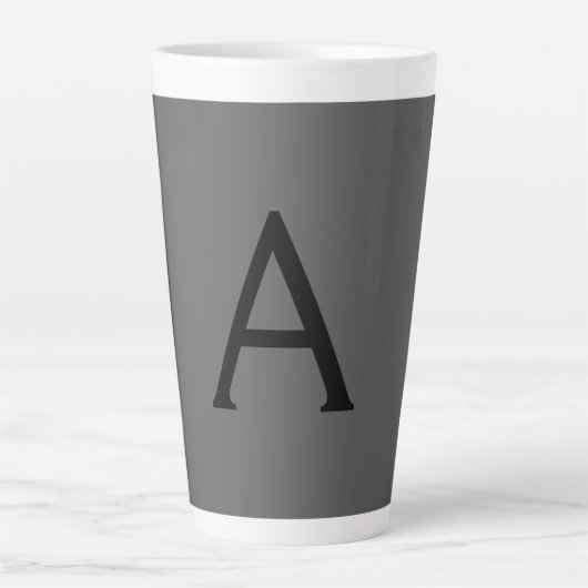 Klassisches Grau Einfaches Monogramm Name Initiale Milchtasse (Vorderseite)