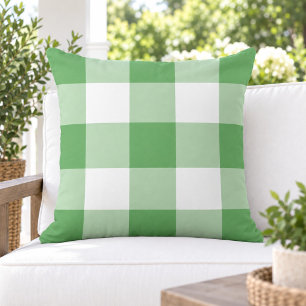 Klassisches grün-weißes großes Gingham-Karo Kissen