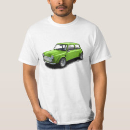 Klassisches grünes Miniauto auf weißem T - Shirt