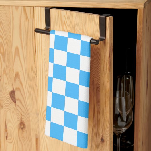 Klassisches hellblaues Karomuster  Geschirrtuch (Drittel gefaltet)