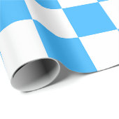 Klassisches hellblaues Schachbrettmuster  Geschenkpapier (Rolleneckpunkt)