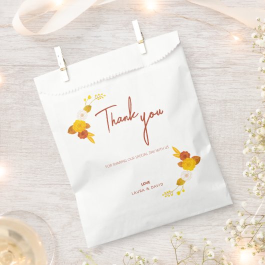 Klassisches Hochzeitstil Geschenktütchen (Ausgeschnitten)