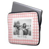 Klassisches Kariertes Foto in Rosa und Weiß Gingha Laptopschutzhülle (Vorderseite Links)