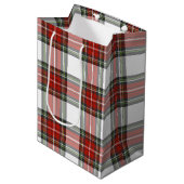 Klassisches Kariertes Weihnachtsmuster Mittlere Geschenktüte (Vorderseite Schrägansicht)