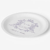 Klassisches Lavendel-Blumenwappen-Monogramm-Hochze Pappteller (Schrägansicht)