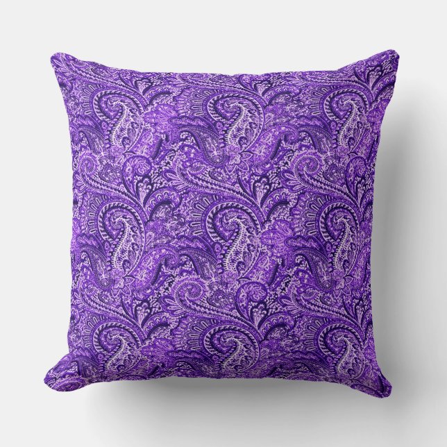 Klassisches Lila Paisley Kissen (Vorderseite)
