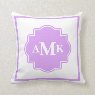 Klassisches lila und weißes Monogramm-Kissen Kissen