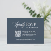 Klassisches Luxus | Hochzeit mit scannbarem QR-Cod RSVP Karte (Stehend Vorderseite)