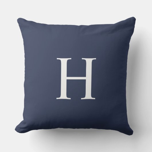 Klassisches Modernes Navy Blau Monogramm Kissen (Vorderseite)