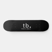 Klassisches Monogramm Elegantes Minimal Schwarz We Skateboard (Horizontal)