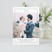 Klassisches Monogramm-Foto Dankeskarte (Stehend Vorderseite)