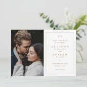 Klassisches Monogramm-Hochzeitsszenario Save The Date (Stehend Vorderseite)