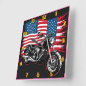 Klassisches Motorrad mit amerikanischer Flagge Quadratische Wanduhr (Winkel)