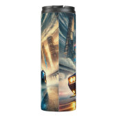 Klassisches Muskelauto gegen futuristische Stadtbi Thermosbecher (Rückseite)