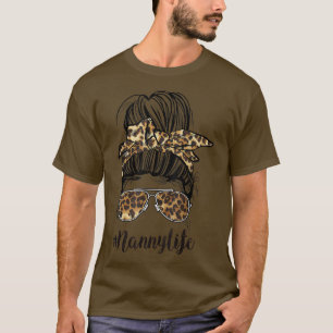 Klassisches Nanny-Leben Unordentliches Haarbündel T-Shirt