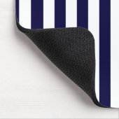 Klassisches Navy Blue and White Stripe Muster Mousepad (Ecke)