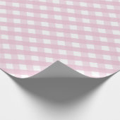 Klassisches Pastel Pink Gingham Kariertes Muster Geschenkpapier (Ecke)