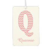 Klassisches Preppy Pink Zickzack Letter Q Monogram Autolufterfrischer (Vorderseite)