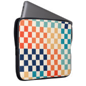 Klassisches Retro-Prüfbrettmuster Laptopschutzhülle (Vorne Rechts)