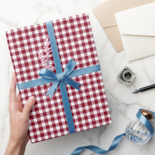 Klassisches rotes Gingham-Karomuster Geschenkpapier