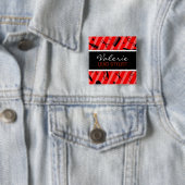 Klassisches rotes Haar-Salon-Namen-Abzeichen Button (Beispiel)